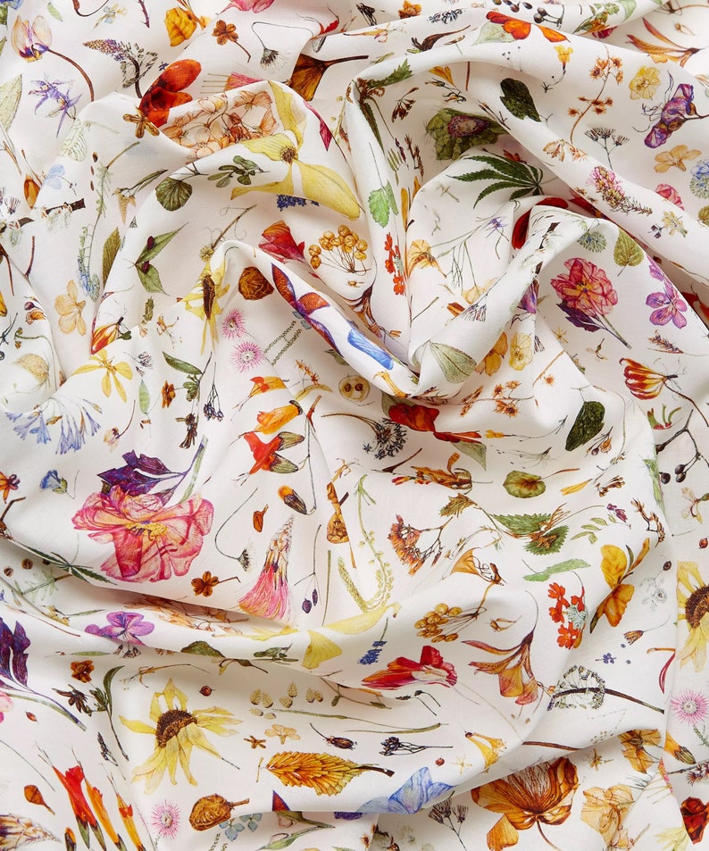 Liberty of London Tana Lawn - Floral Eve White
